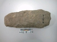 藏品(大型打製石斧)的圖片